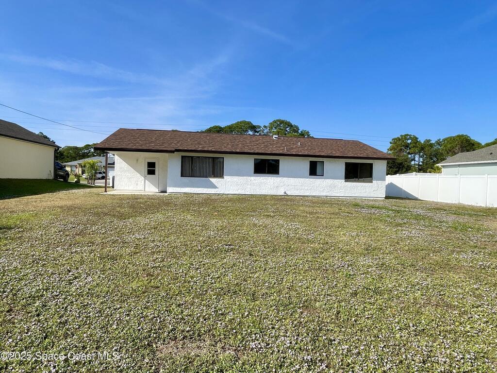 1597 Jupiter Boulevard, Palm Bay, FL 32907