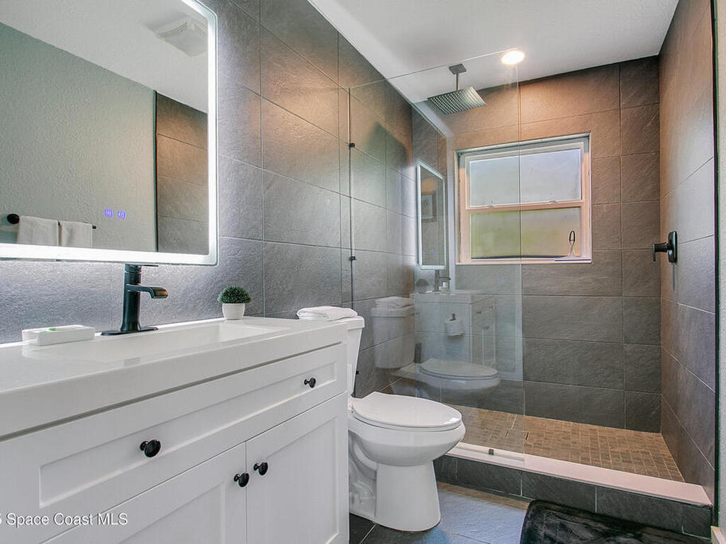 450 S Brevard Avenue, Cocoa Beach, FL 32931