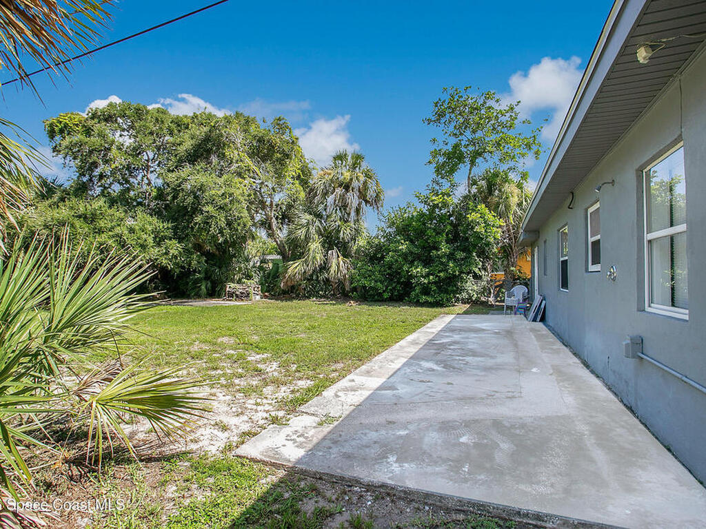 450 S Brevard Avenue, Cocoa Beach, FL 32931