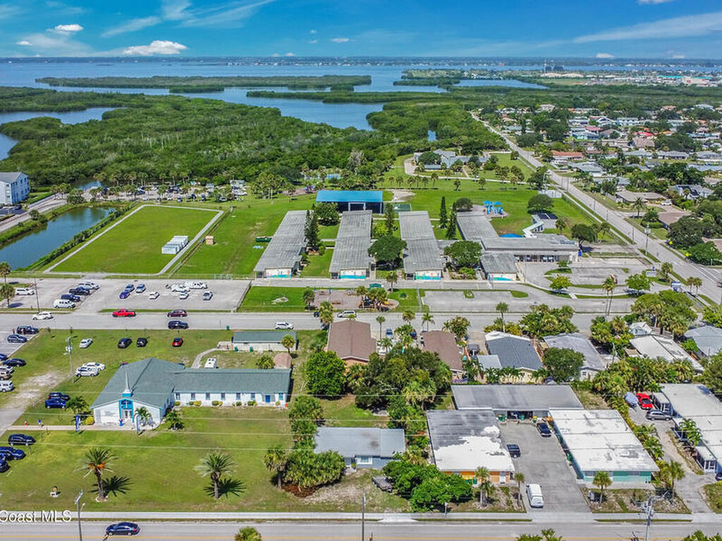 450 S Brevard Avenue, Cocoa Beach, FL 32931