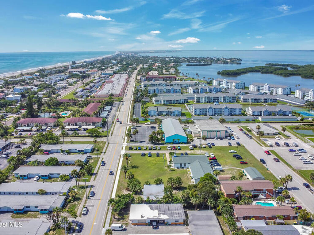 450 S Brevard Avenue, Cocoa Beach, FL 32931
