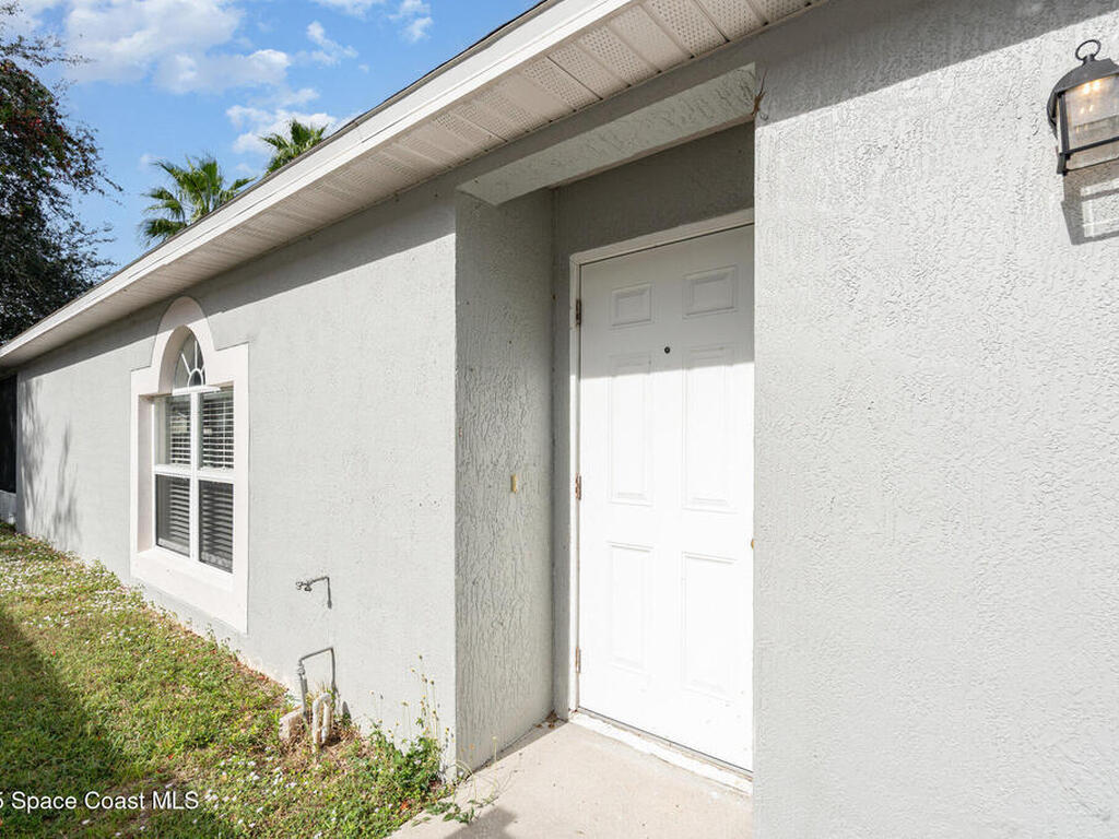 2728 Maderia Circle, Melbourne, FL 32935