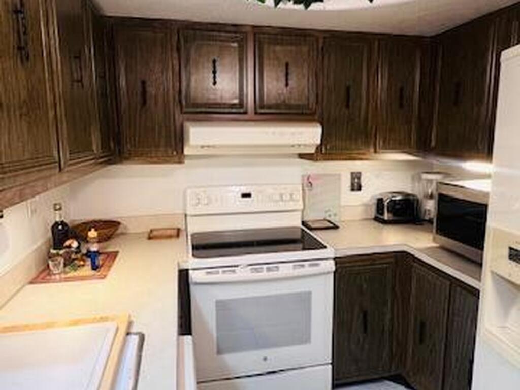 2100 N Atlantic Avenue, Cocoa Beach, FL 32931