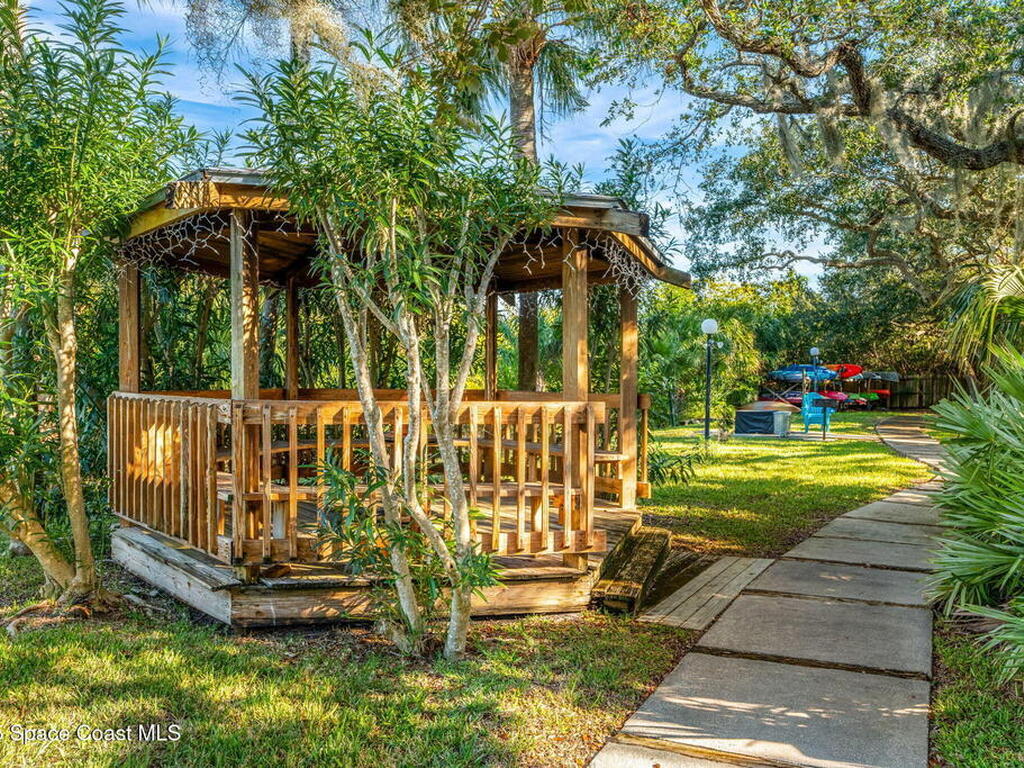 300 Columbia Drive, Cape Canaveral, FL 32920