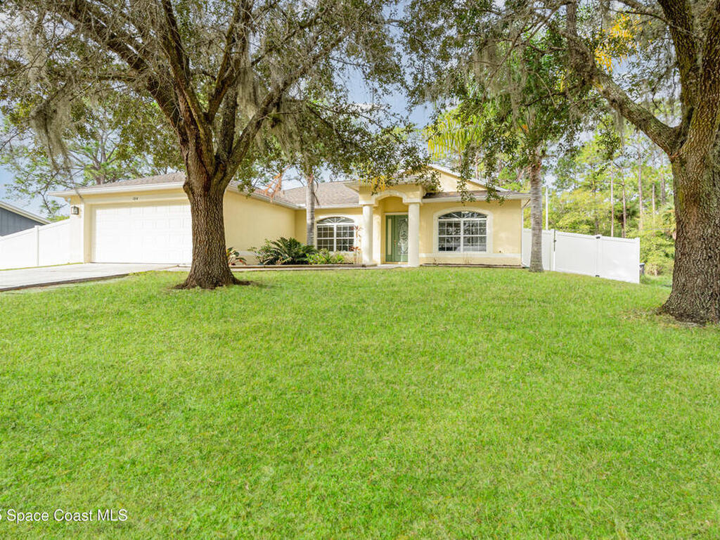 164 Shalimar Avenue, Palm Bay, FL 32907