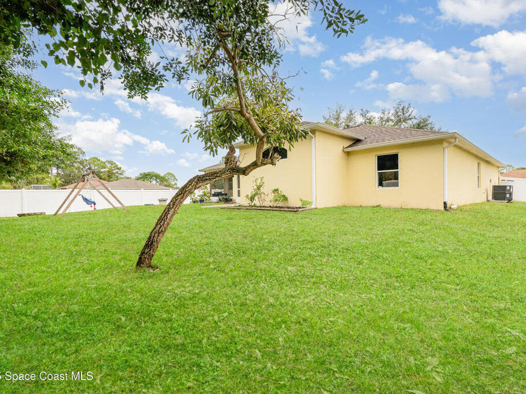 164 Shalimar Avenue, Palm Bay, FL 32907