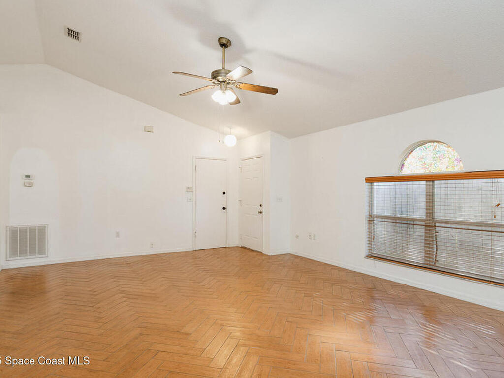 2885 Maderia Circle, Melbourne, FL 32935