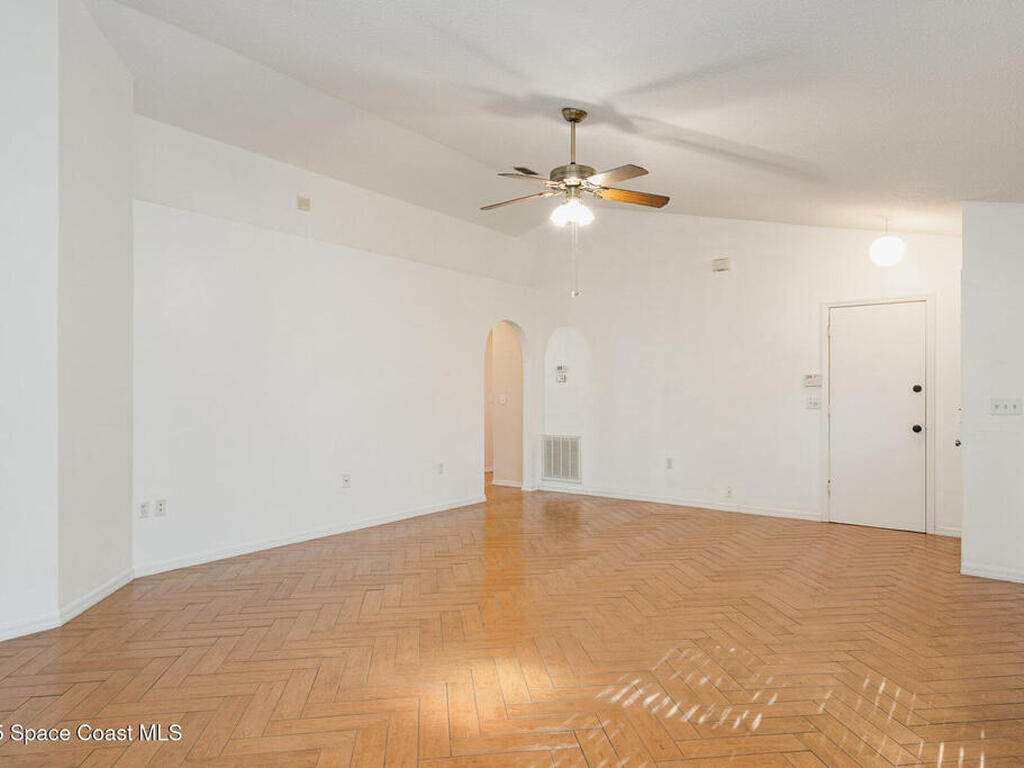 2885 Maderia Circle, Melbourne, FL 32935