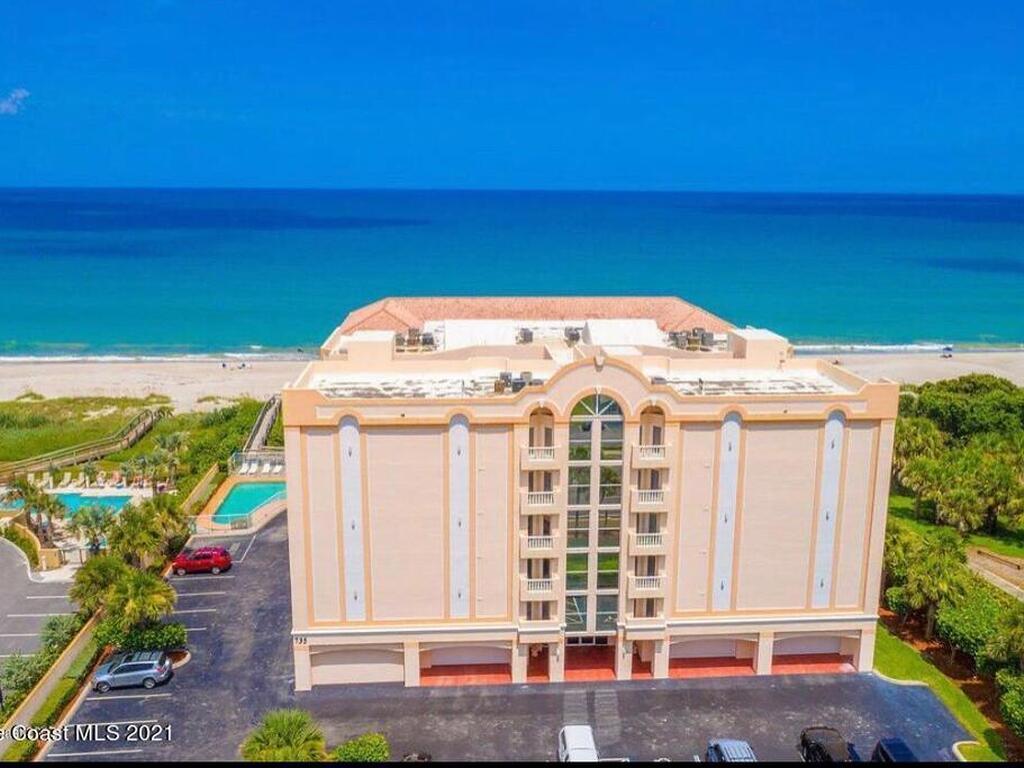 735 N Highway A1a, Indialantic, FL 32903