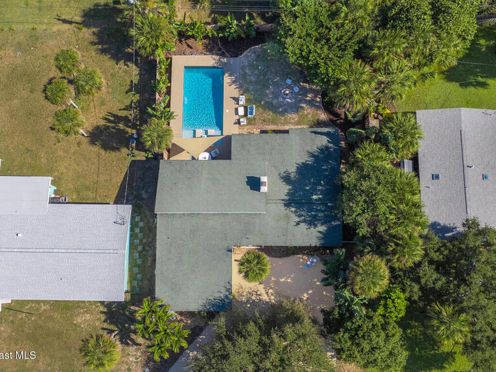 905 S Brevard Avenue, Cocoa Beach, FL 32931