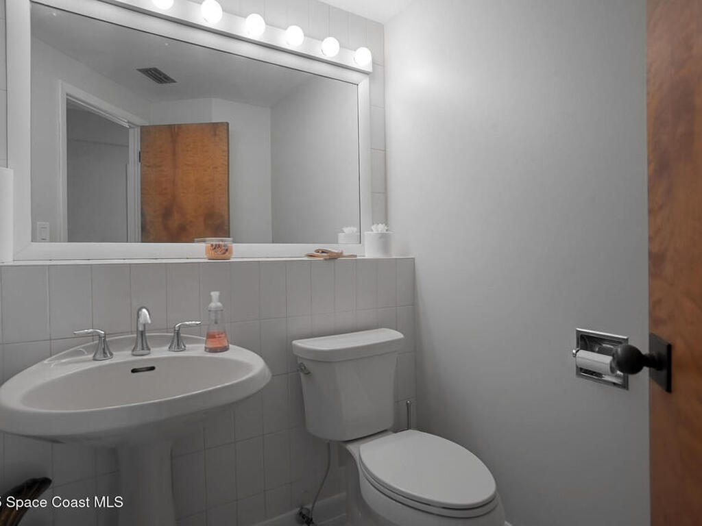 272 Aquarina Boulevard, Melbourne Beach, FL 32951