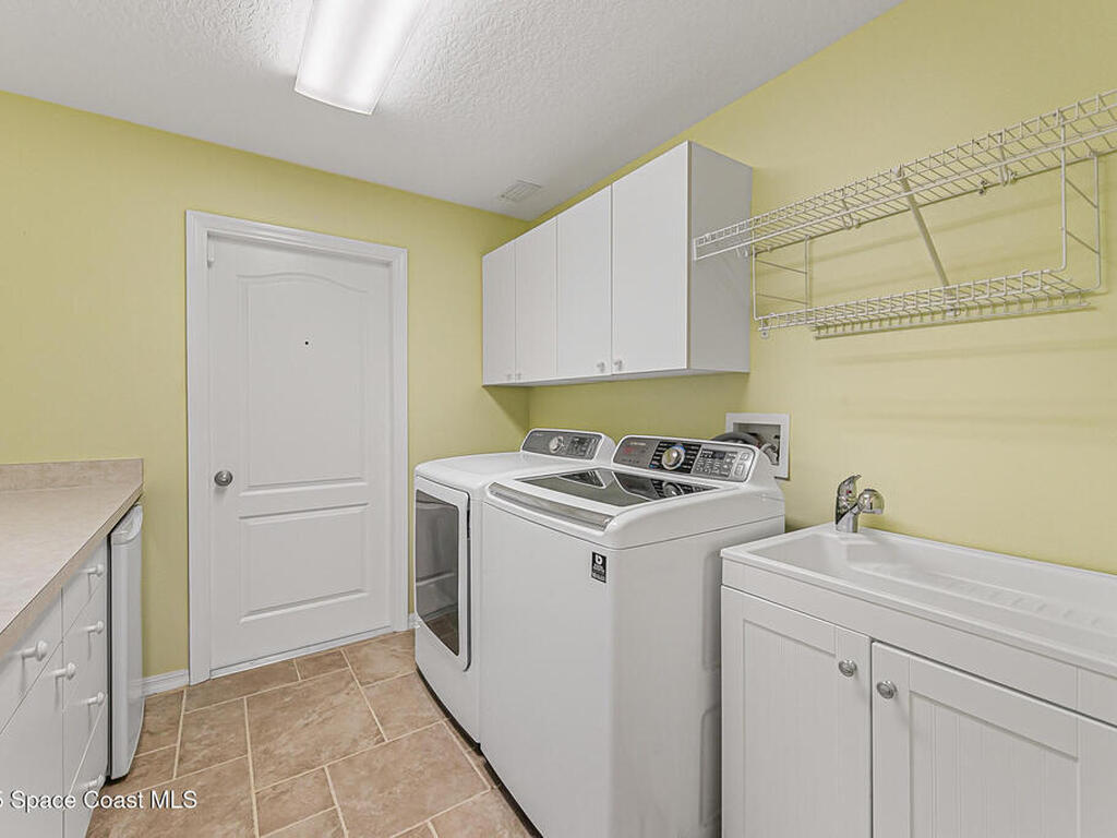 4331 Aberdeen Circle, Rockledge, FL 32955