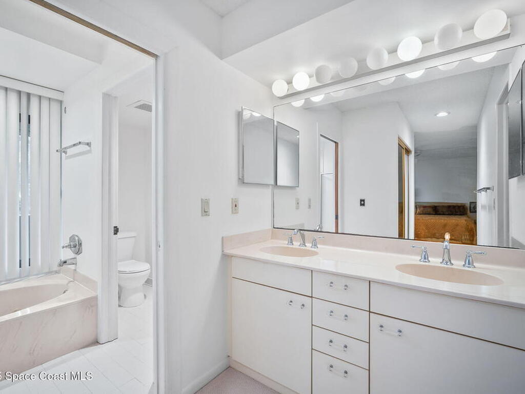 386 Aquarina Boulevard, Melbourne Beach, FL 32951