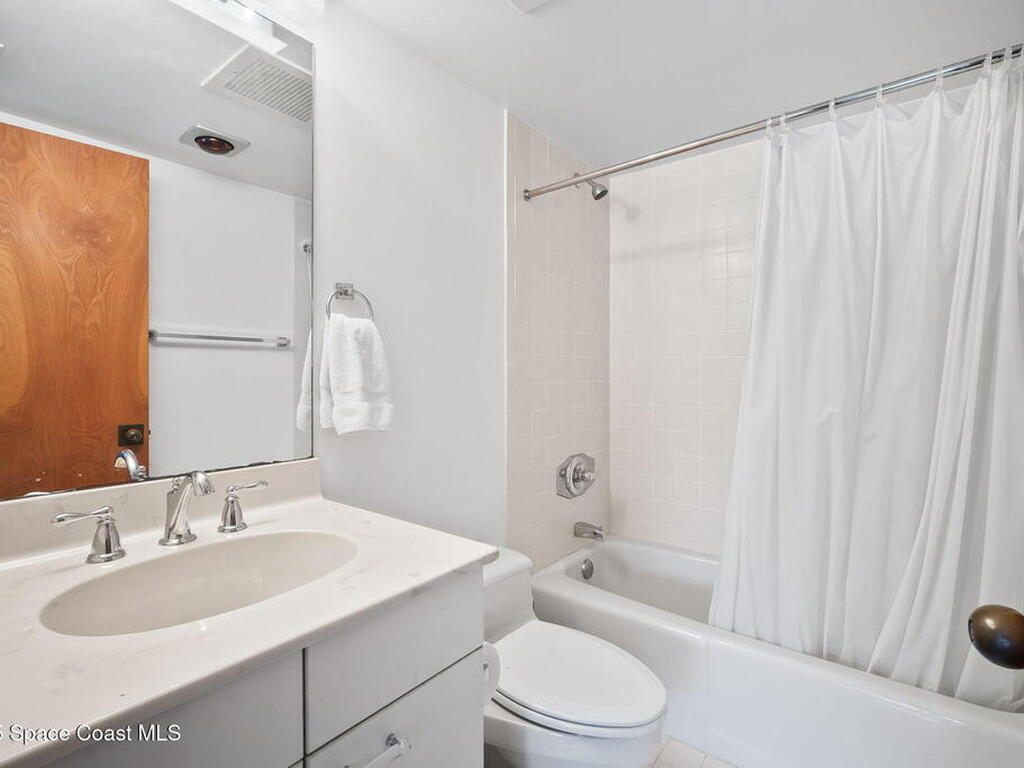 386 Aquarina Boulevard, Melbourne Beach, FL 32951