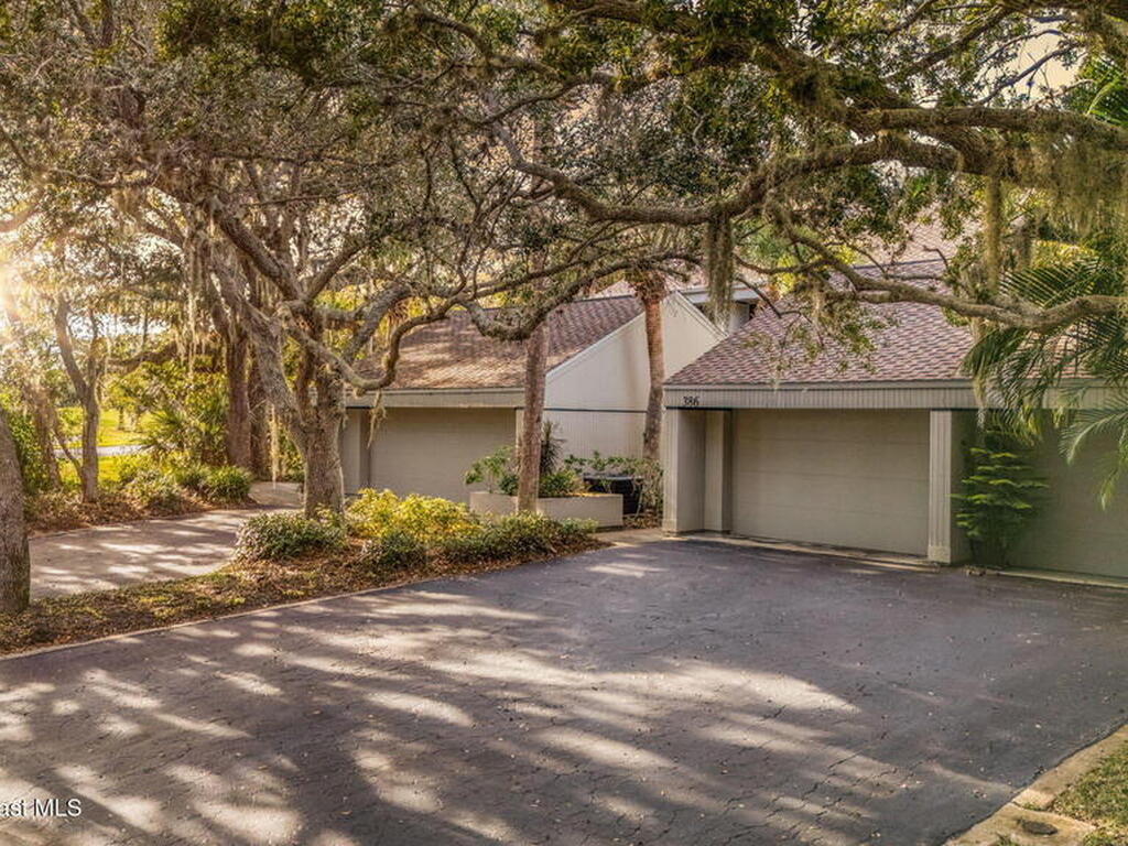 386 Aquarina Boulevard, Melbourne Beach, FL 32951