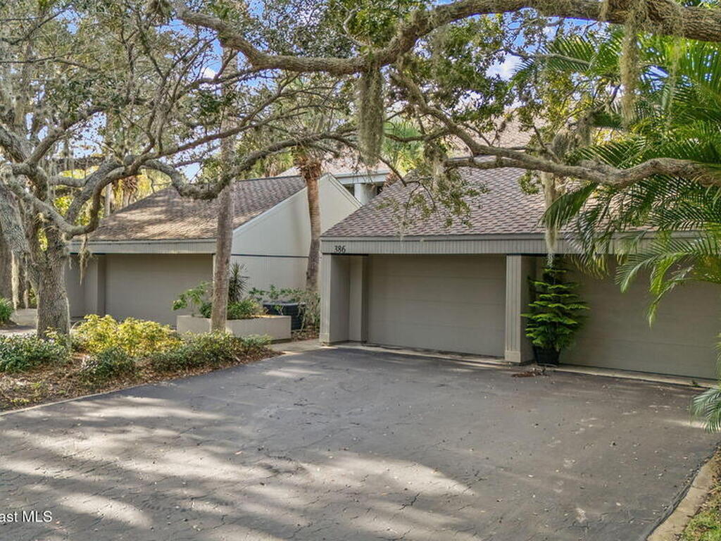 386 Aquarina Boulevard, Melbourne Beach, FL 32951