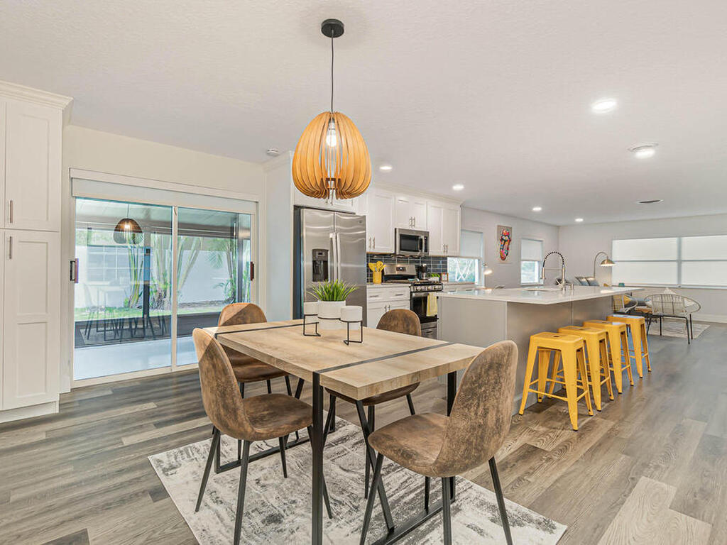 320 Jamaica Drive, Merritt Island, FL 32952