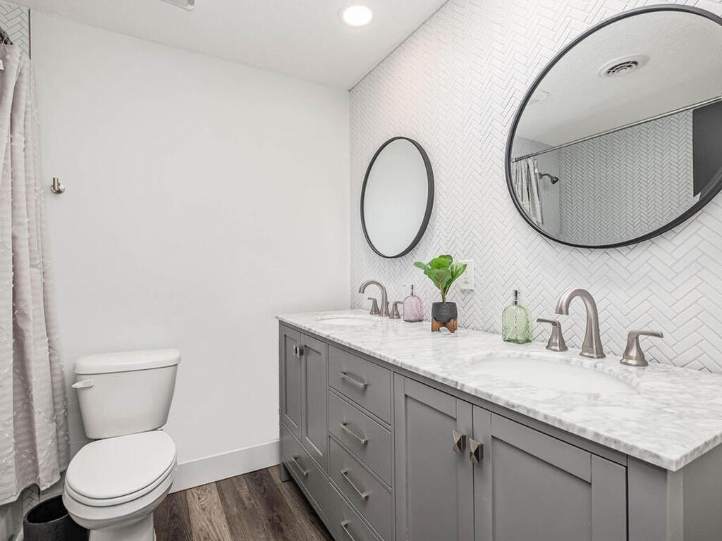 320 Jamaica Drive, Merritt Island, FL 32952