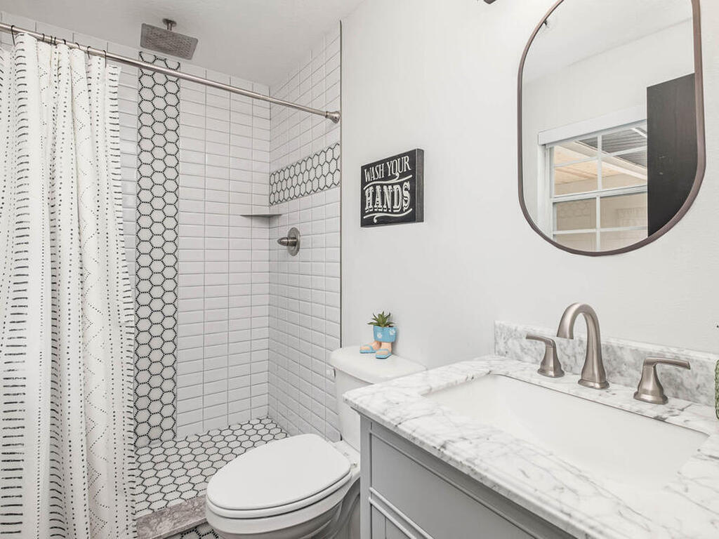 320 Jamaica Drive, Merritt Island, FL 32952