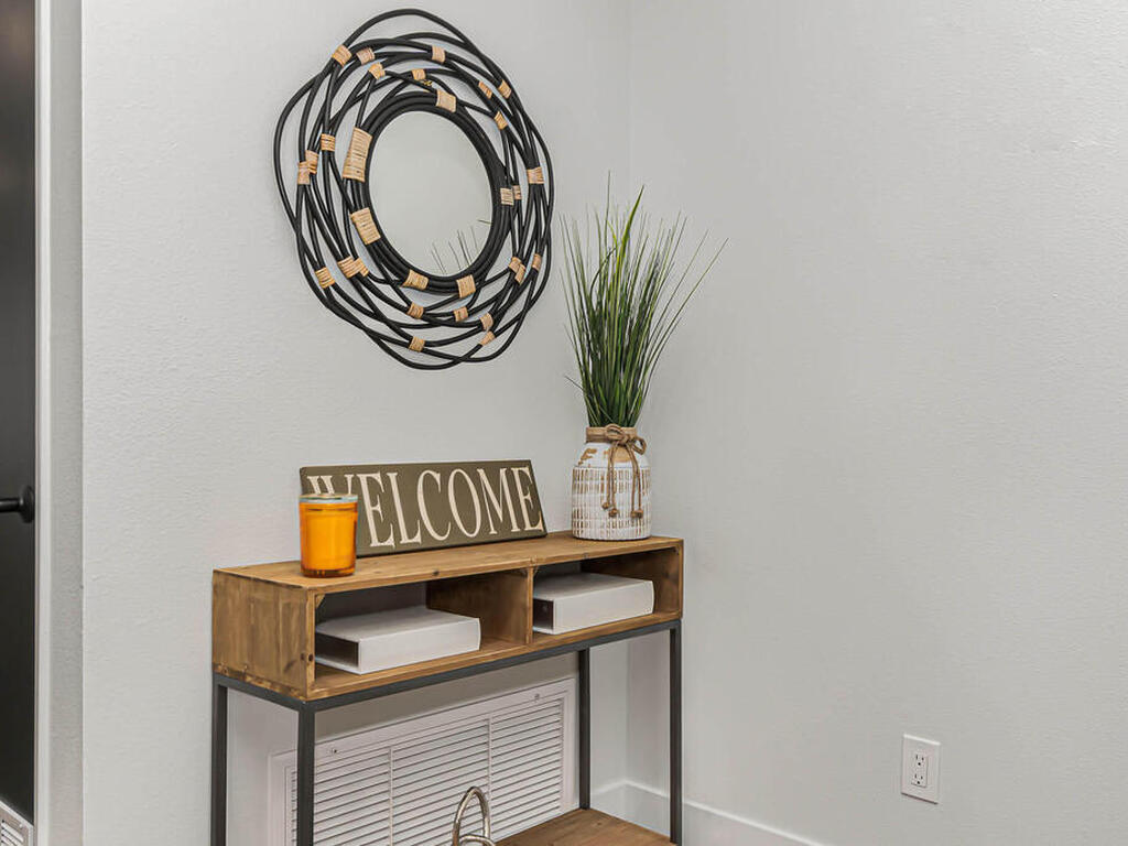 320 Jamaica Drive, Merritt Island, FL 32952