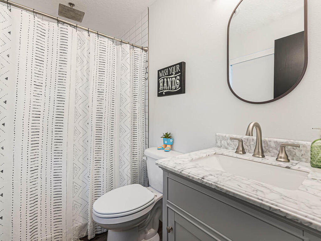 320 Jamaica Drive, Merritt Island, FL 32952