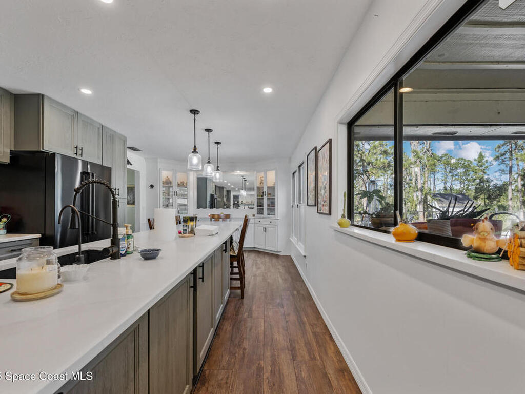 6885 Orchid Tree Drive, Grant, FL 32949