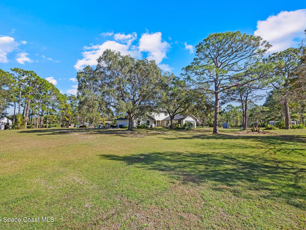 6885 Orchid Tree Drive, Grant, FL 32949