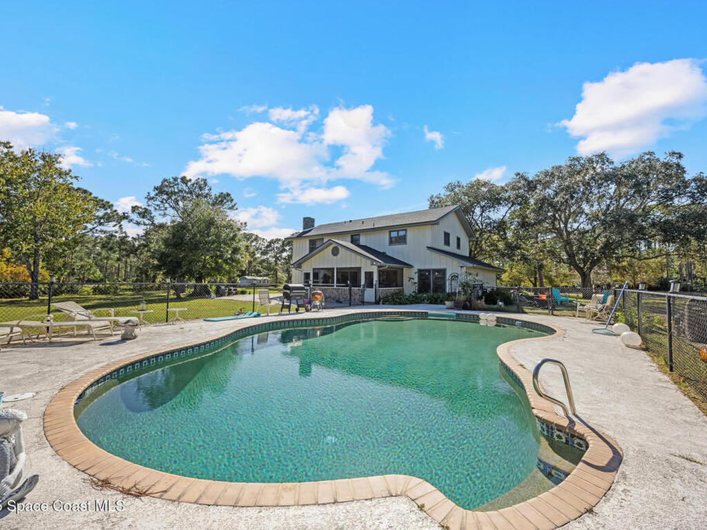 6885 Orchid Tree Drive, Grant, FL 32949