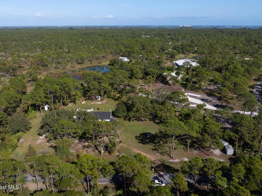 6885 Orchid Tree Drive, Grant, FL 32949