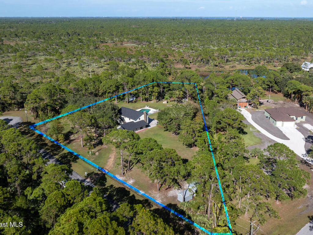 6885 Orchid Tree Drive, Grant, FL 32949
