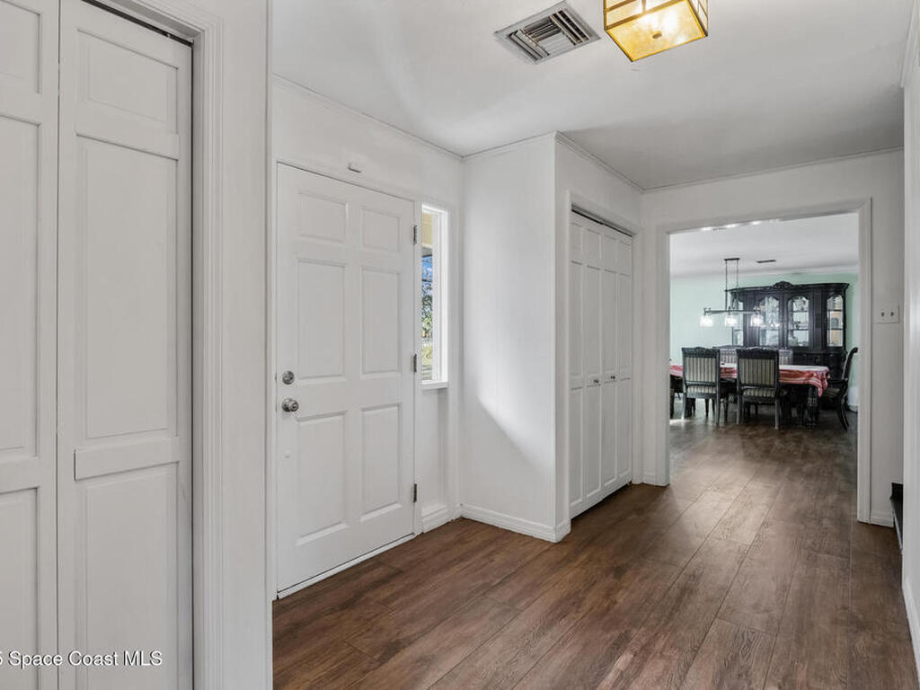 6885 Orchid Tree Drive, Grant, FL 32949