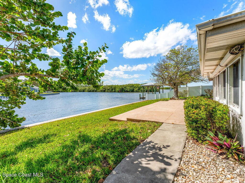 272 Bahama Boulevard, Cocoa Beach, FL 32931