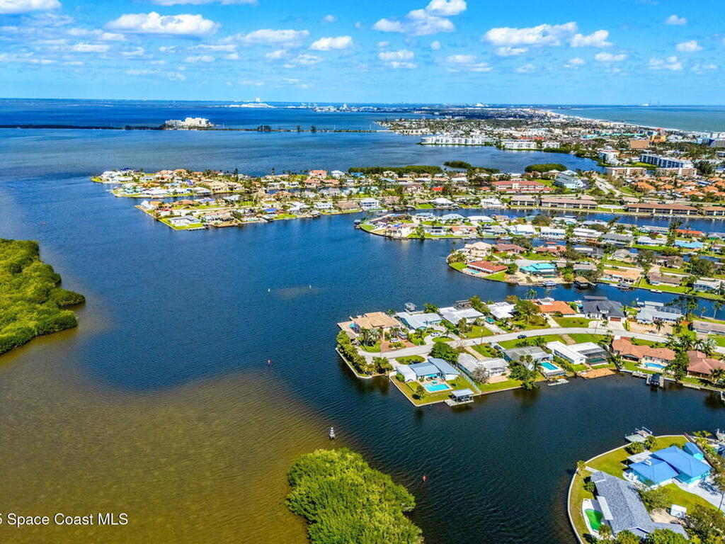 272 Bahama Boulevard, Cocoa Beach, FL 32931