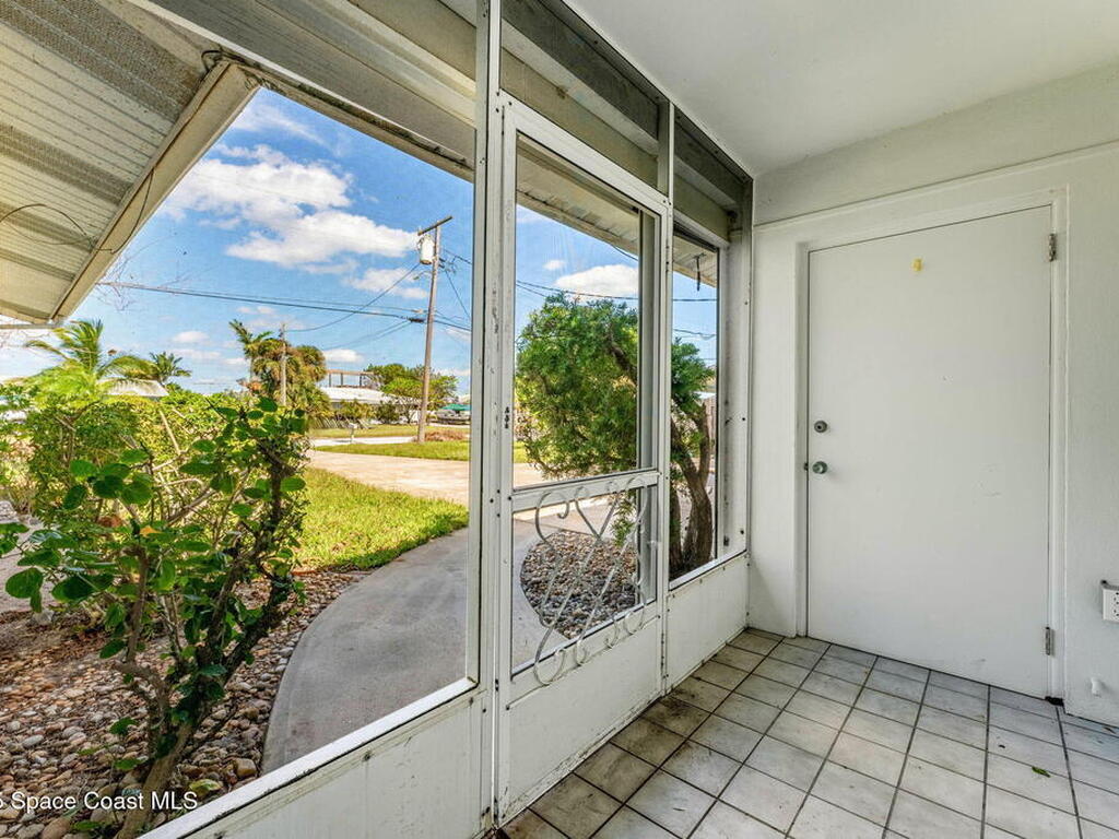 272 Bahama Boulevard, Cocoa Beach, FL 32931