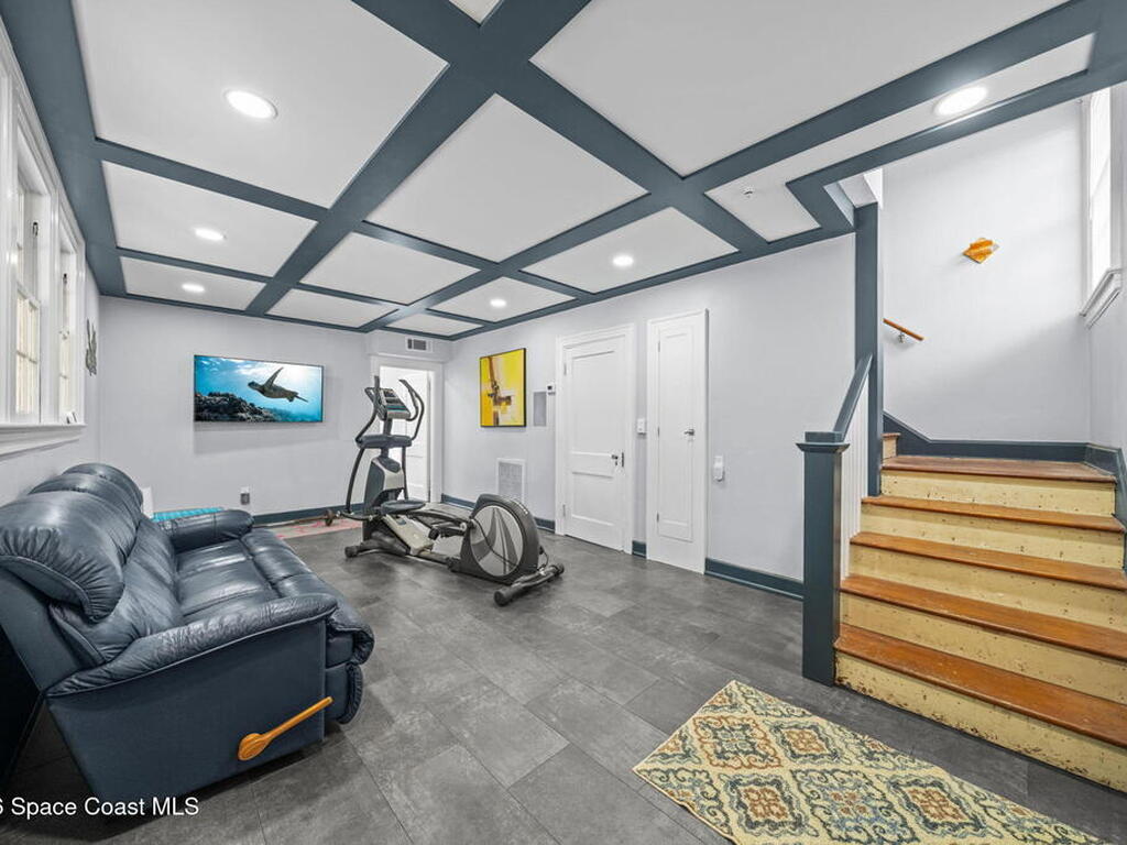 875 N Indian River Drive, Cocoa, FL 32922