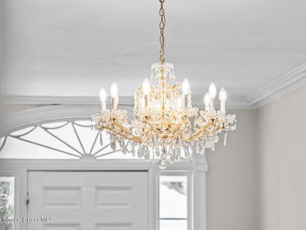 875 N Indian River Drive, Cocoa, FL 32922