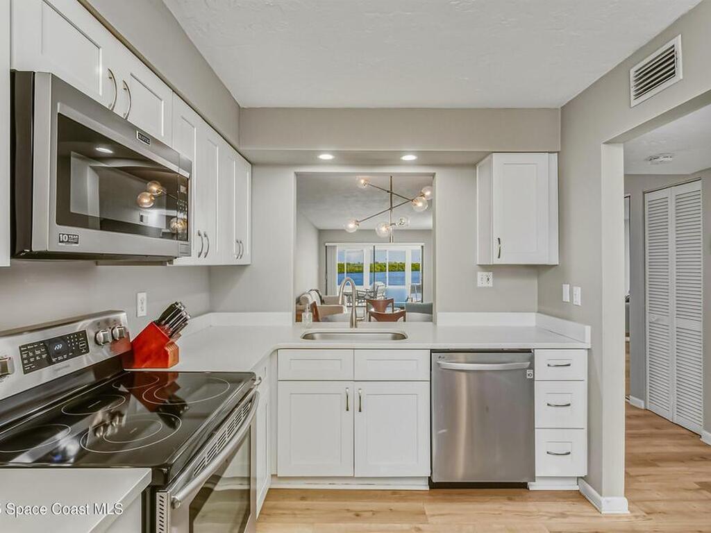 1605 Minutemen Causeway, Cocoa Beach, FL 32931