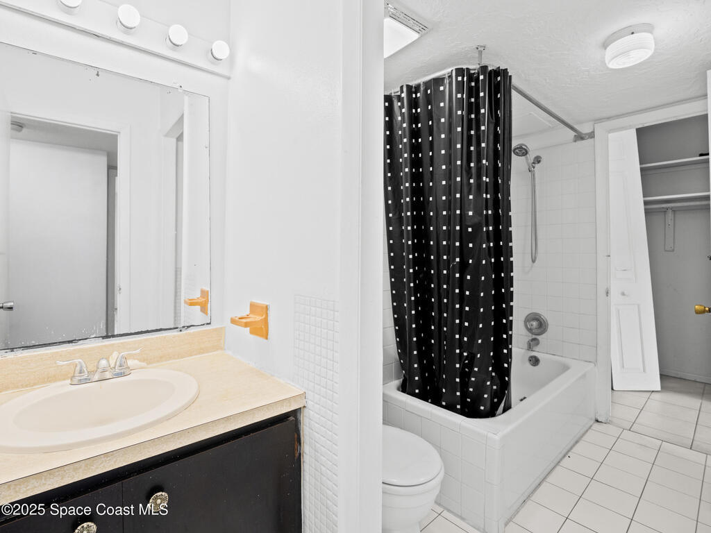 223 Columbia Drive, Cape Canaveral, FL 32920