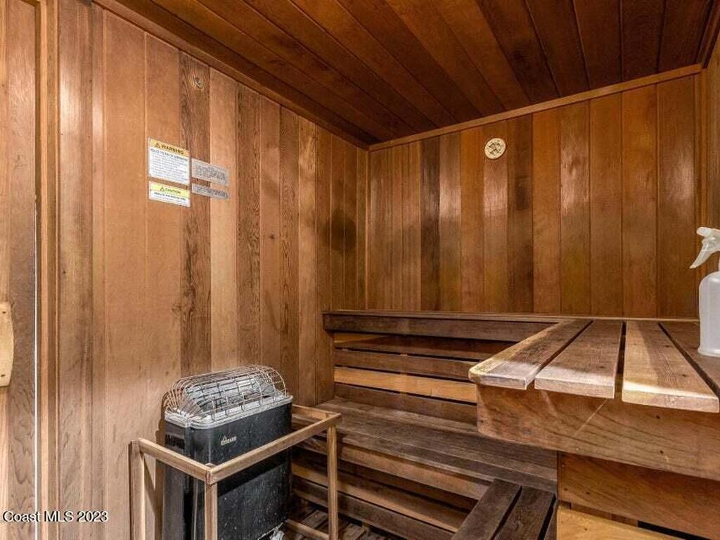 3165 N Atlantic Avenue, Cocoa Beach, FL 32931