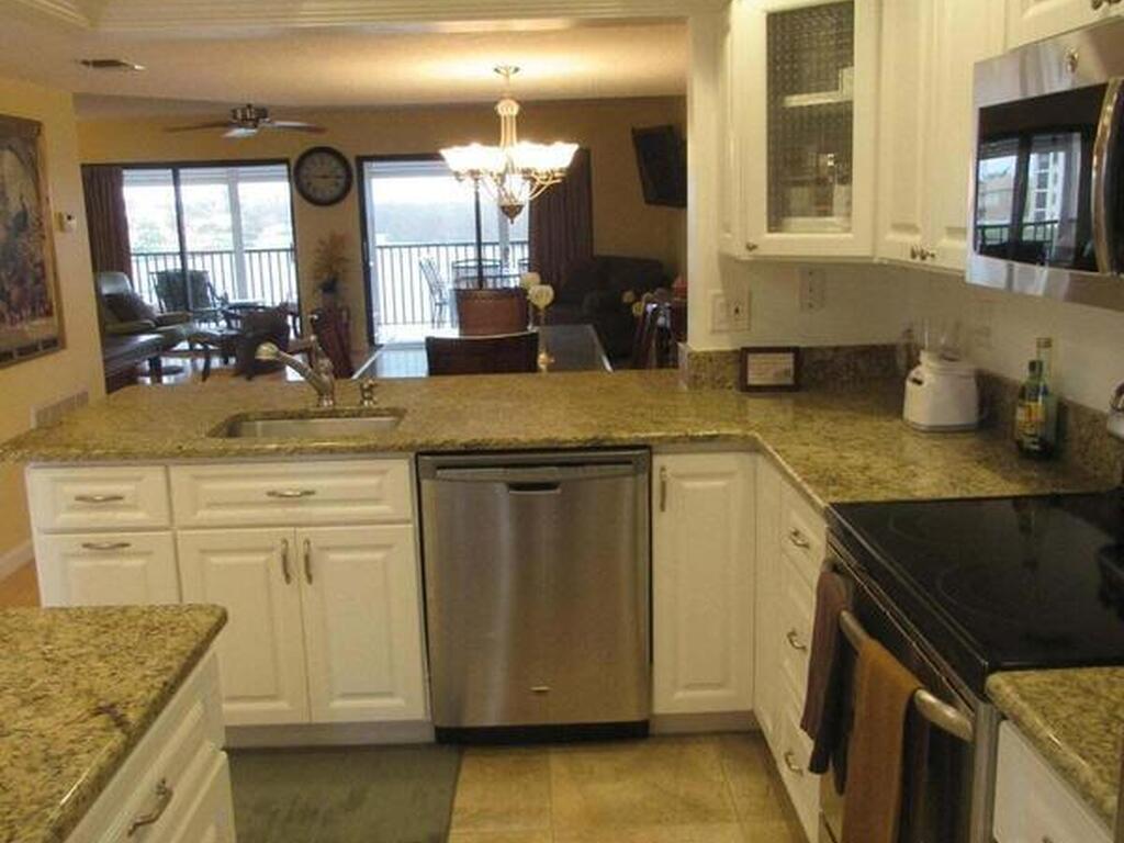 3165 N Atlantic Avenue, Cocoa Beach, FL 32931