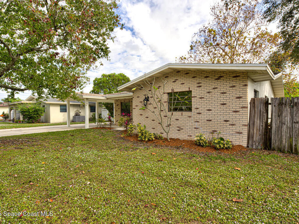 725 Osage Avenue, Melbourne, FL 32935