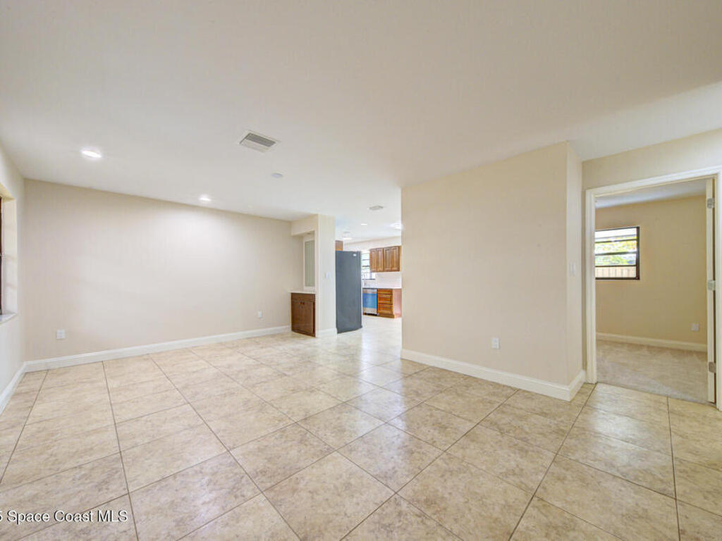 725 Osage Avenue, Melbourne, FL 32935