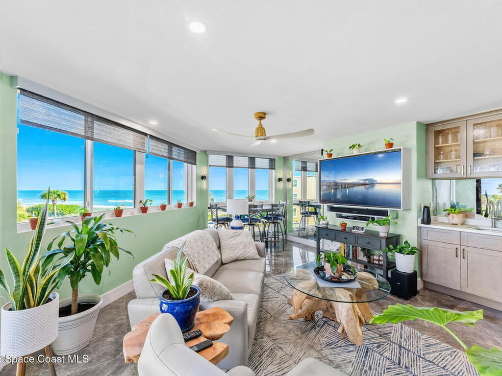 700 Wavecrest Avenue, Indialantic, FL 32903