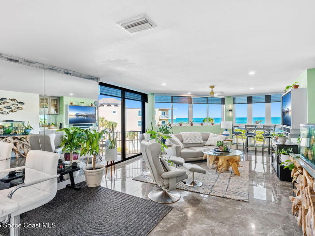 700 Wavecrest Avenue, Indialantic, FL 32903