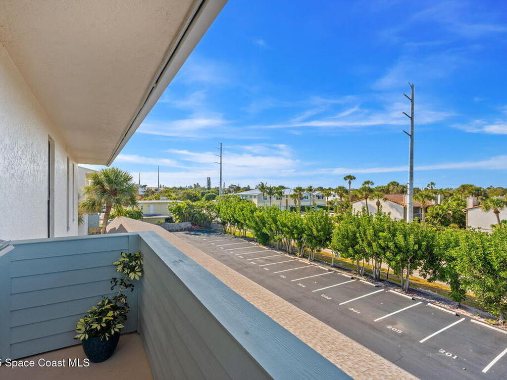 700 Wavecrest Avenue, Indialantic, FL 32903