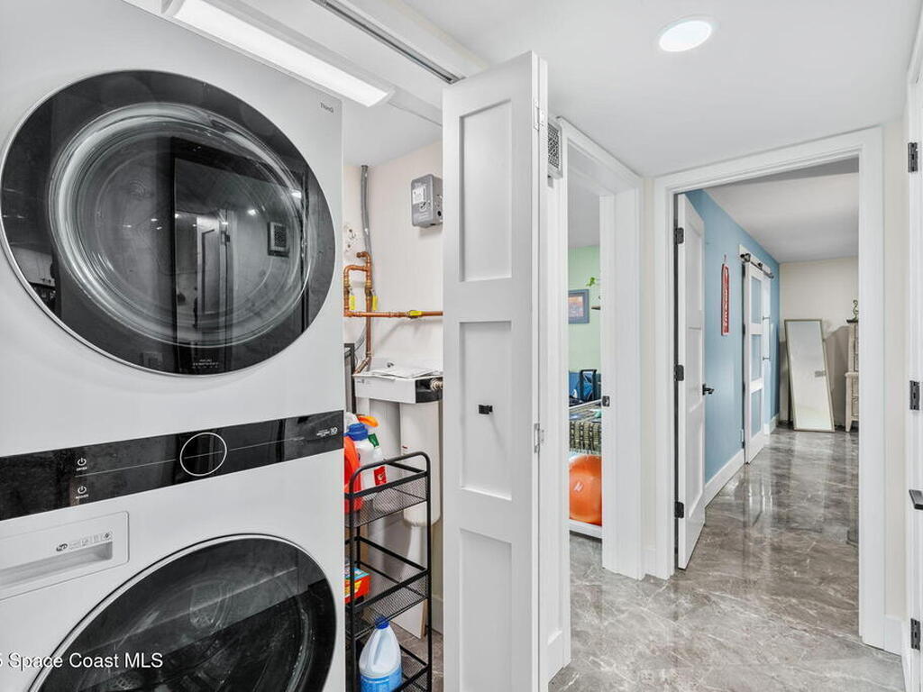 700 Wavecrest Avenue, Indialantic, FL 32903