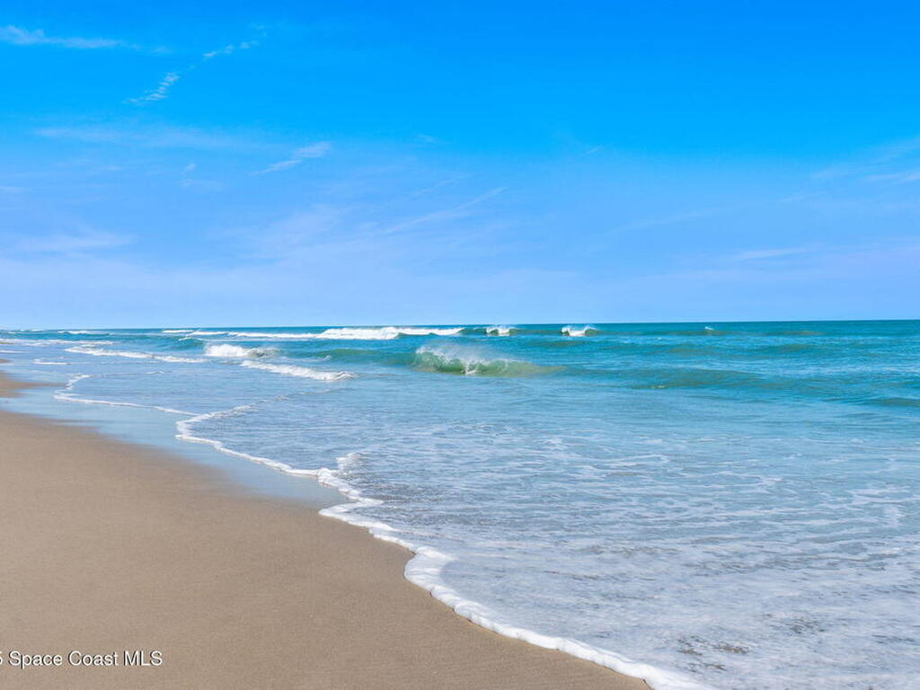 700 Wavecrest Avenue, Indialantic, FL 32903