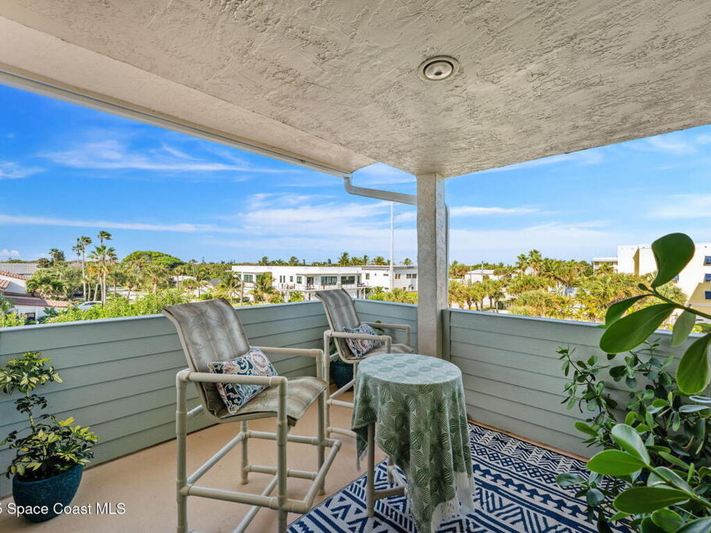 700 Wavecrest Avenue, Indialantic, FL 32903