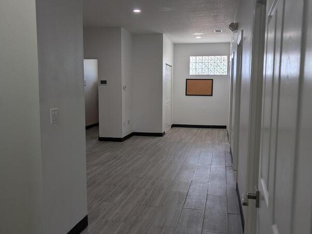 301 W Hibiscus Boulevard, Melbourne, FL 32901