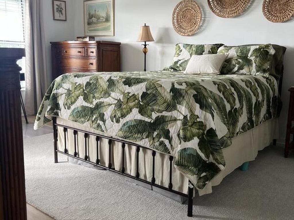 540 S Brevard Avenue, Cocoa Beach, FL 32931